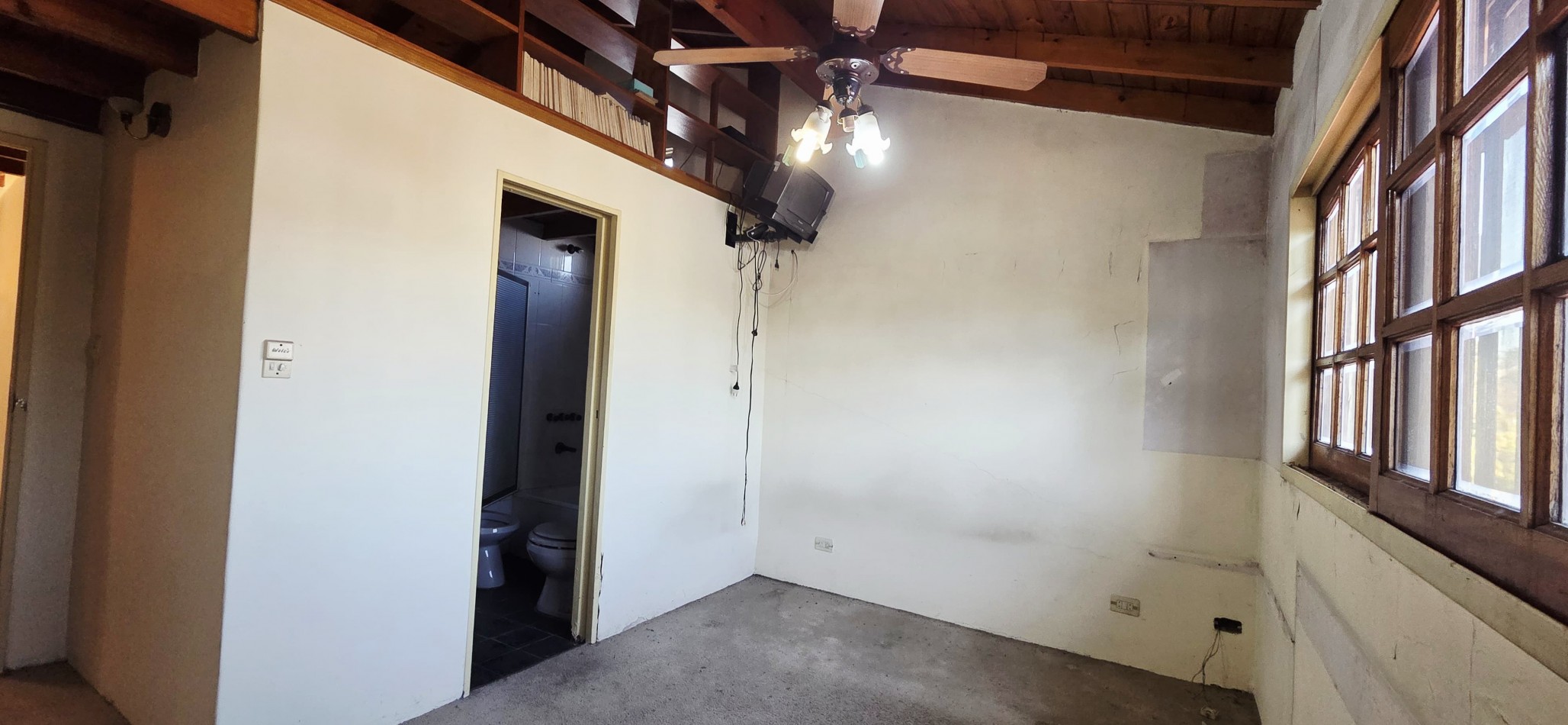 VENTA CASA 5 AMBIENTES CIUDAD EVITA