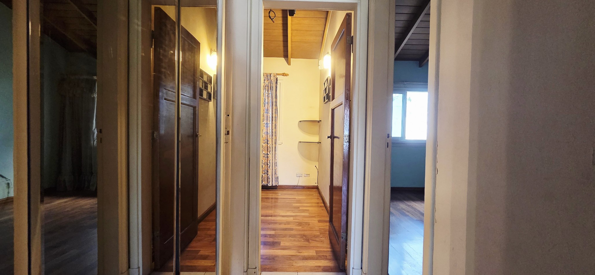 VENTA CASA 5 AMBIENTES CIUDAD EVITA