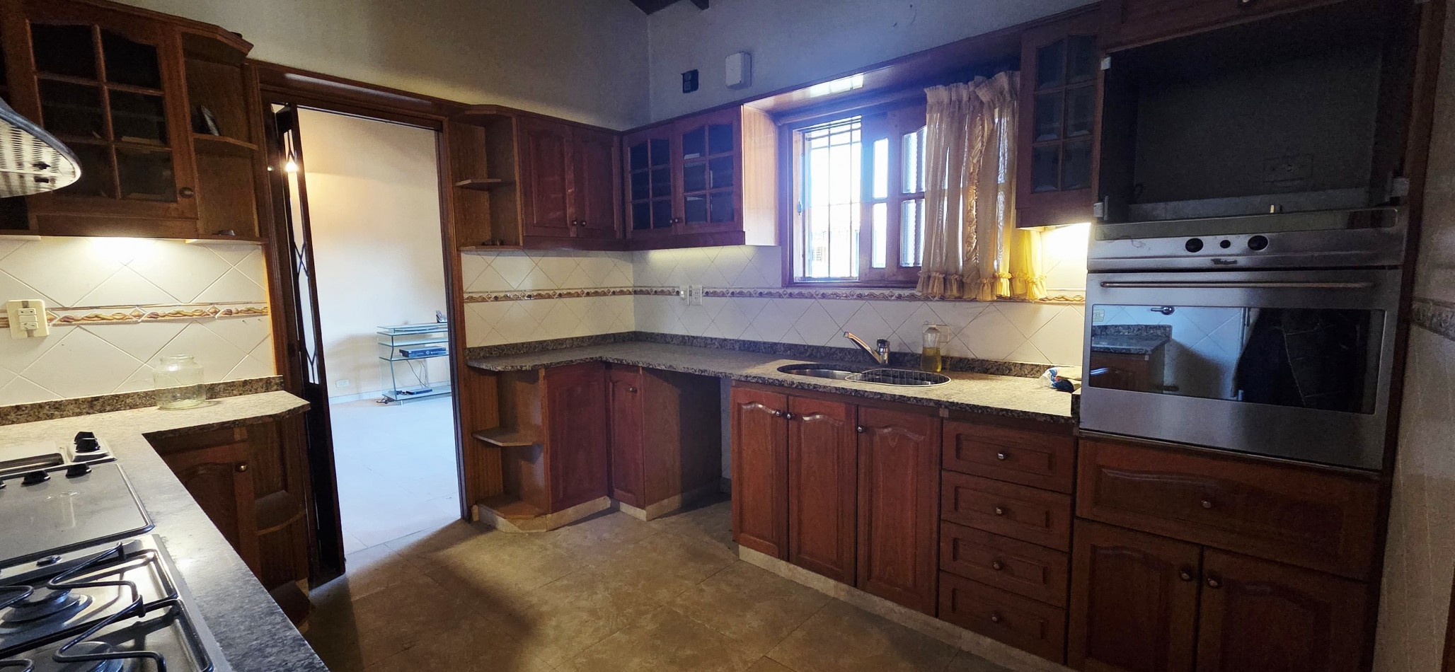 VENTA CASA 5 AMBIENTES CIUDAD EVITA