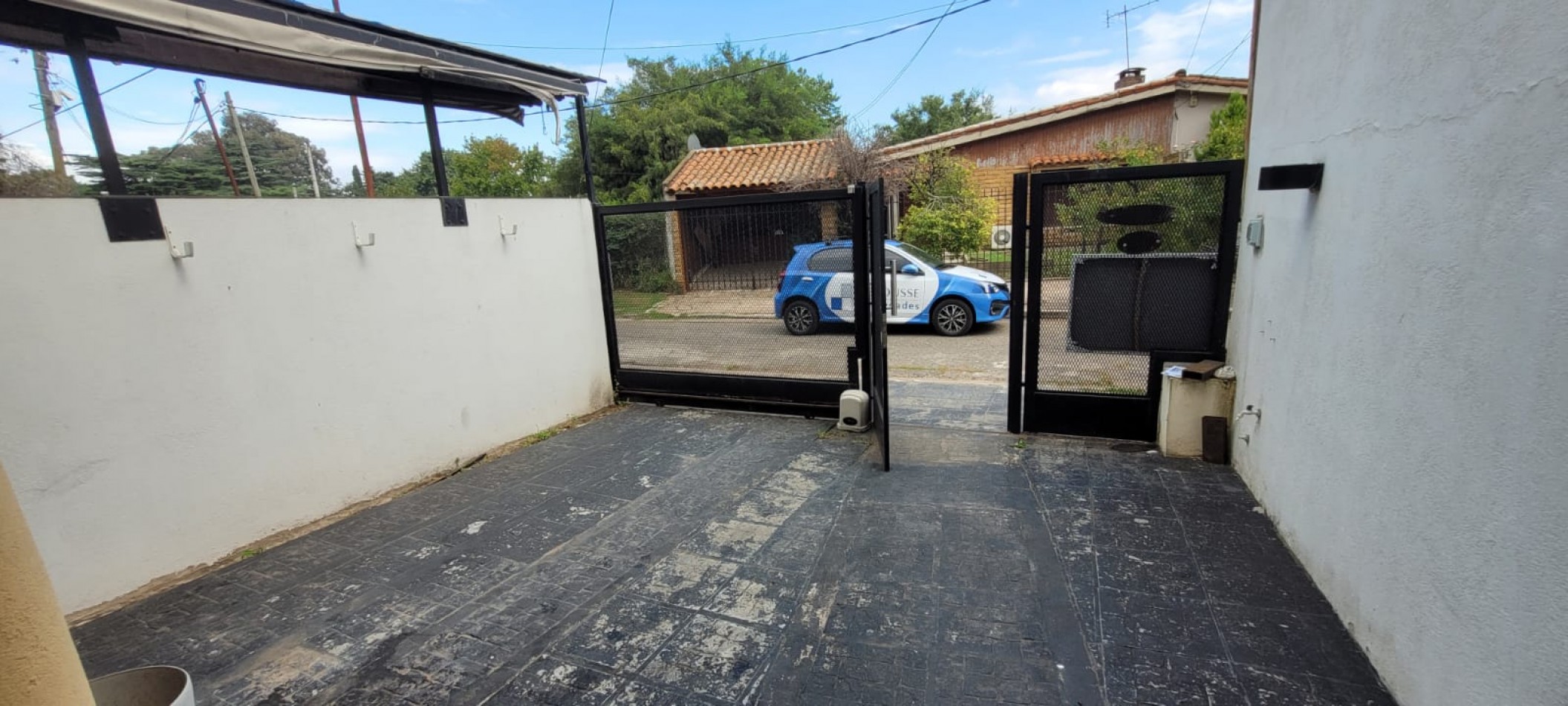 Venta casa 4 ambientes Ciudad evita 