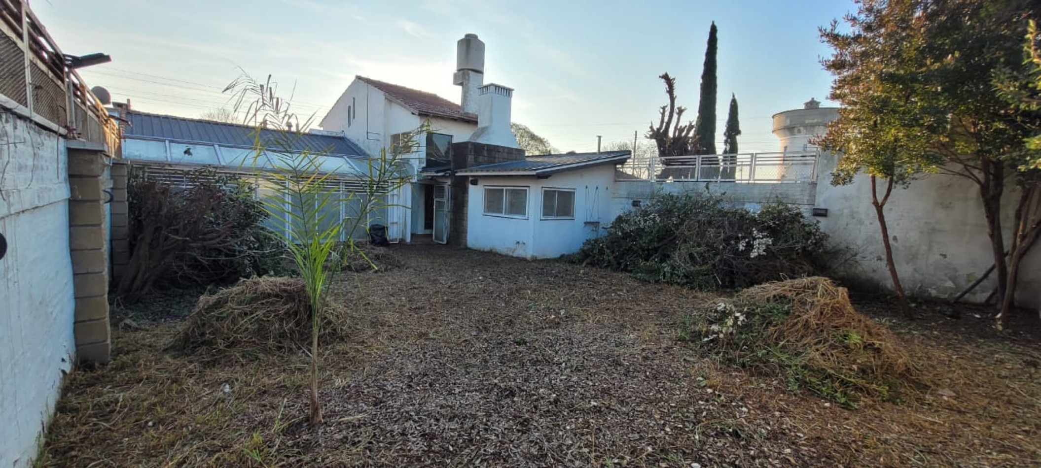 VENTA CASA 5 AMBIENTES CIUDAD EVITA
