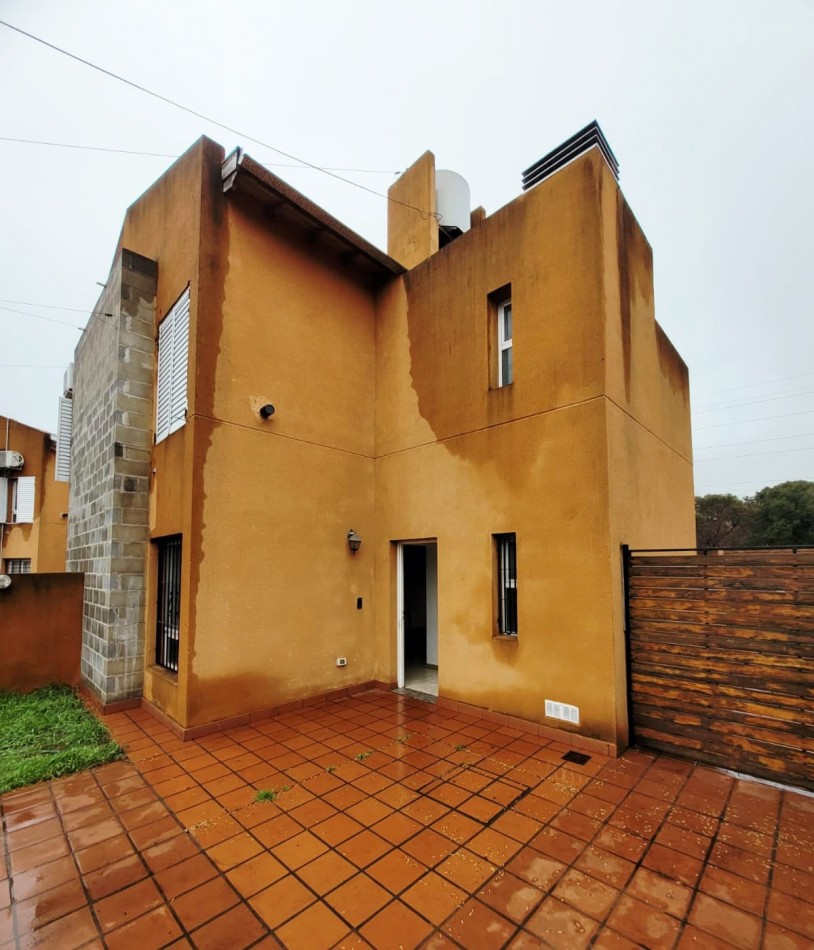 VENTA DUPLEX COTEVI IV CIUDAD EVITA