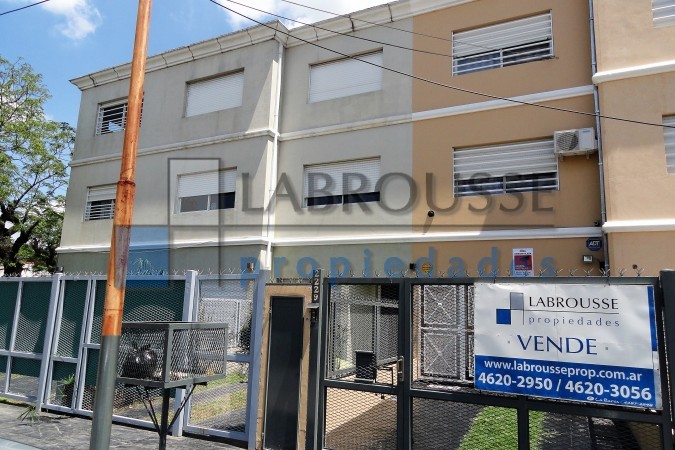 TRIPLEX EN VENTA CIRC 3 CALLE GUAYANAS NUEVO VALOR 