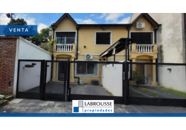 Venta casa 4 ambientes Ciudad evita 