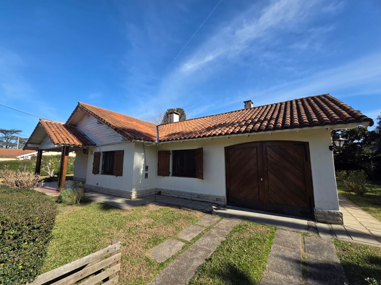 VENTA CASA 4 AMBIENTES CIUDAD EVITA