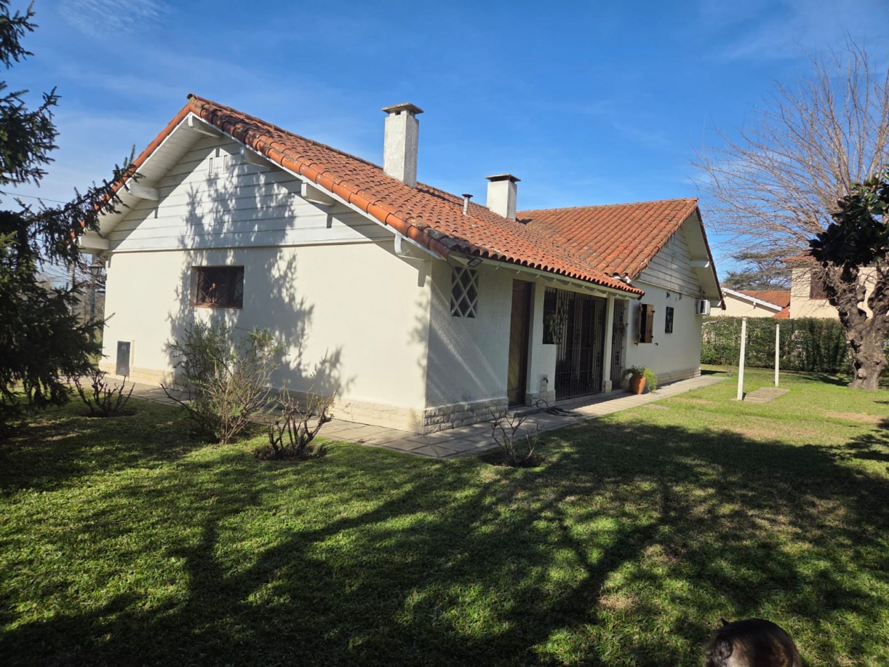 VENTA CASA 4 AMBIENTES CIUDAD EVITA