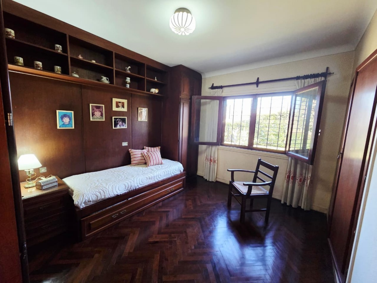 VENTA CASA 4 AMBIENTES CIUDAD EVITA