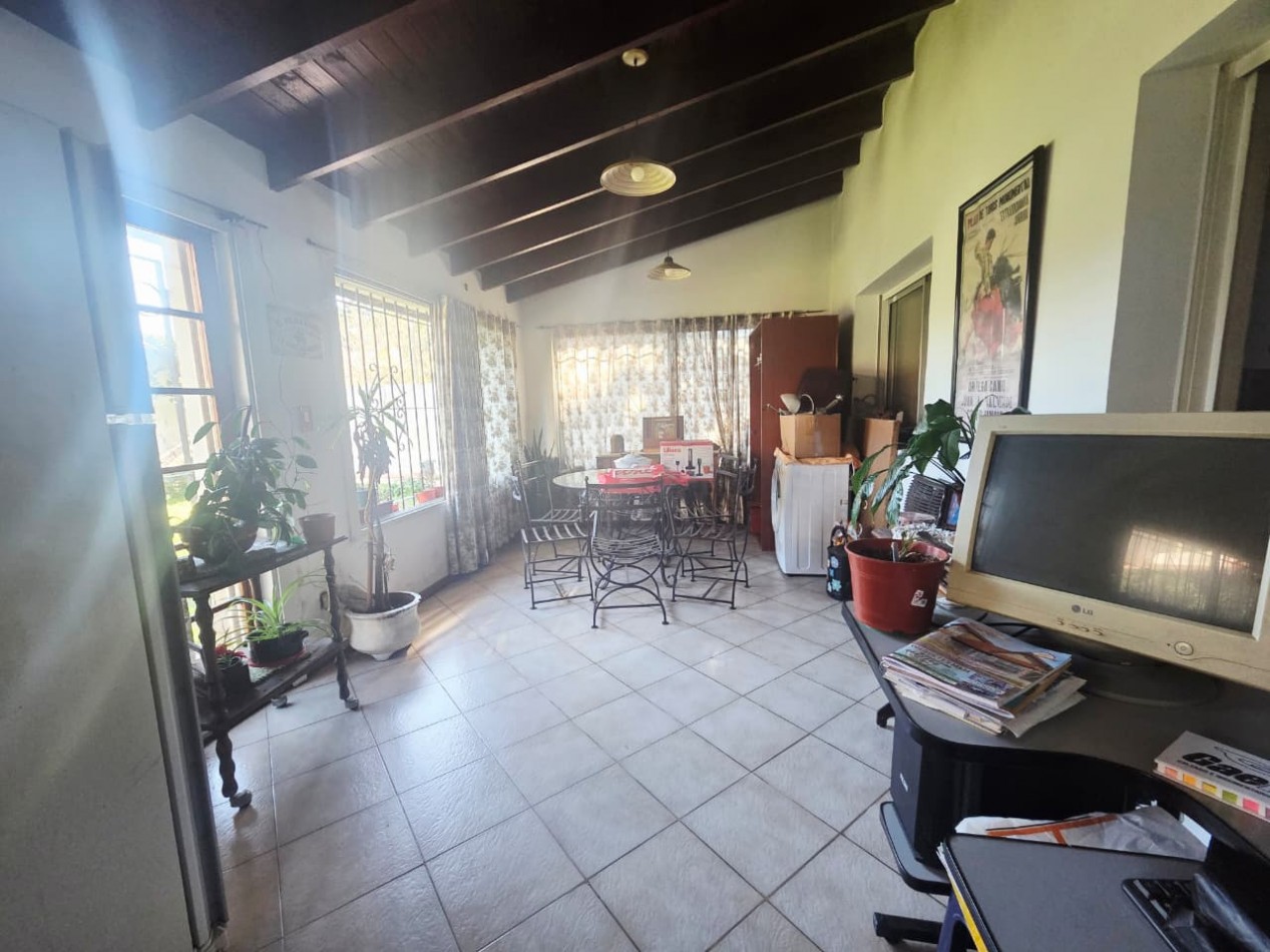 VENTA CHALET INDIVIDUAL 5 AMBIENTES CIUDAD EVITA
